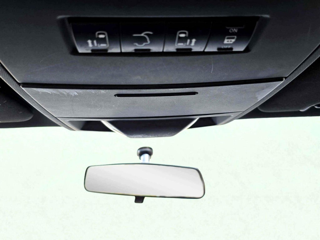 2017 Dodge Grand Caravan Image 17