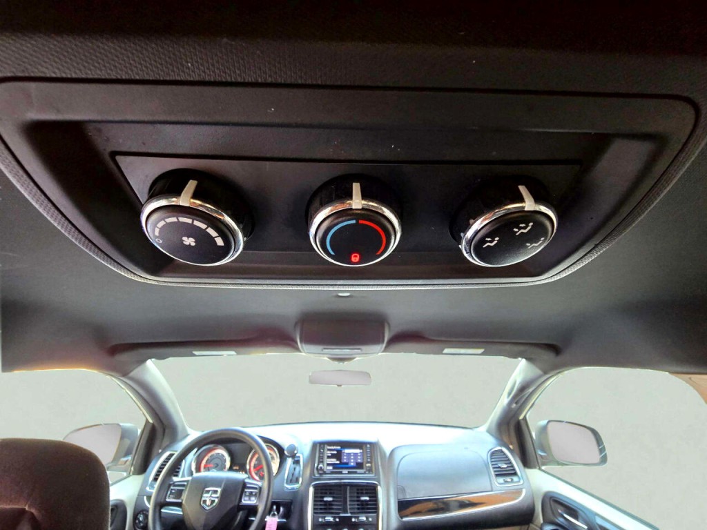 2017 Dodge Grand Caravan Image 27