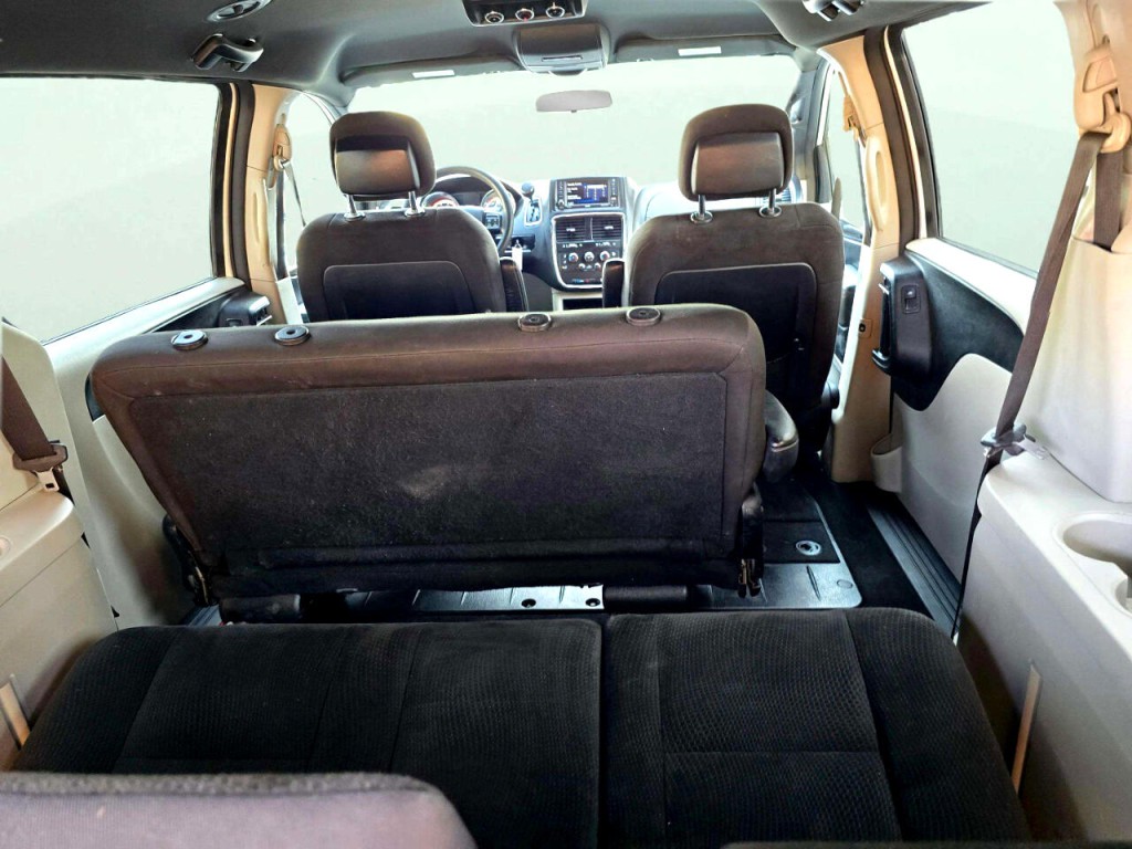 2017 Dodge Grand Caravan Image 29