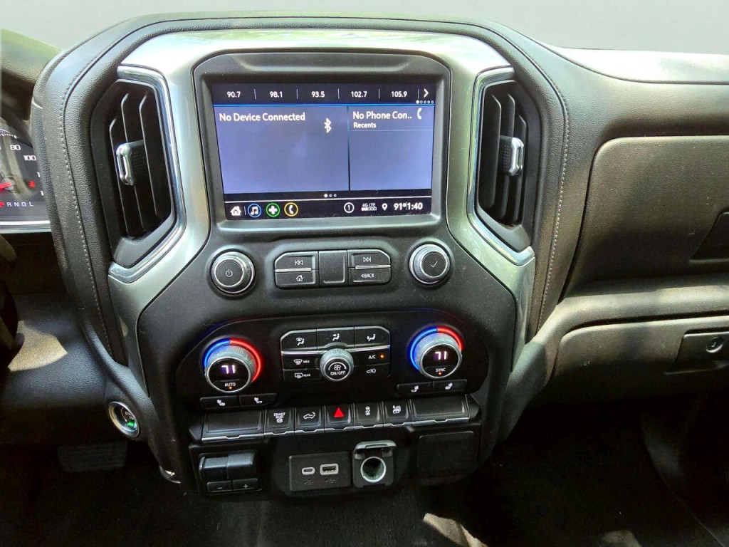 2022 Chevrolet Silverado 1500 Image 17