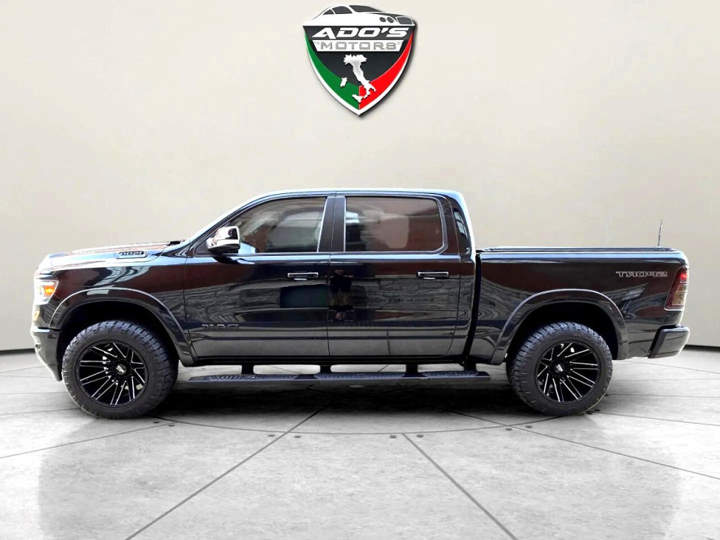 2021 RAM 1500 Image 2