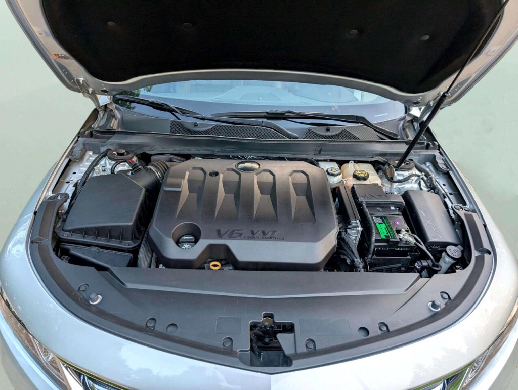 2019 Chevrolet Impala Image 16