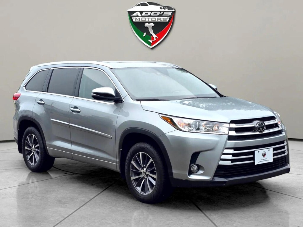 2017 Toyota Highlander Image 7