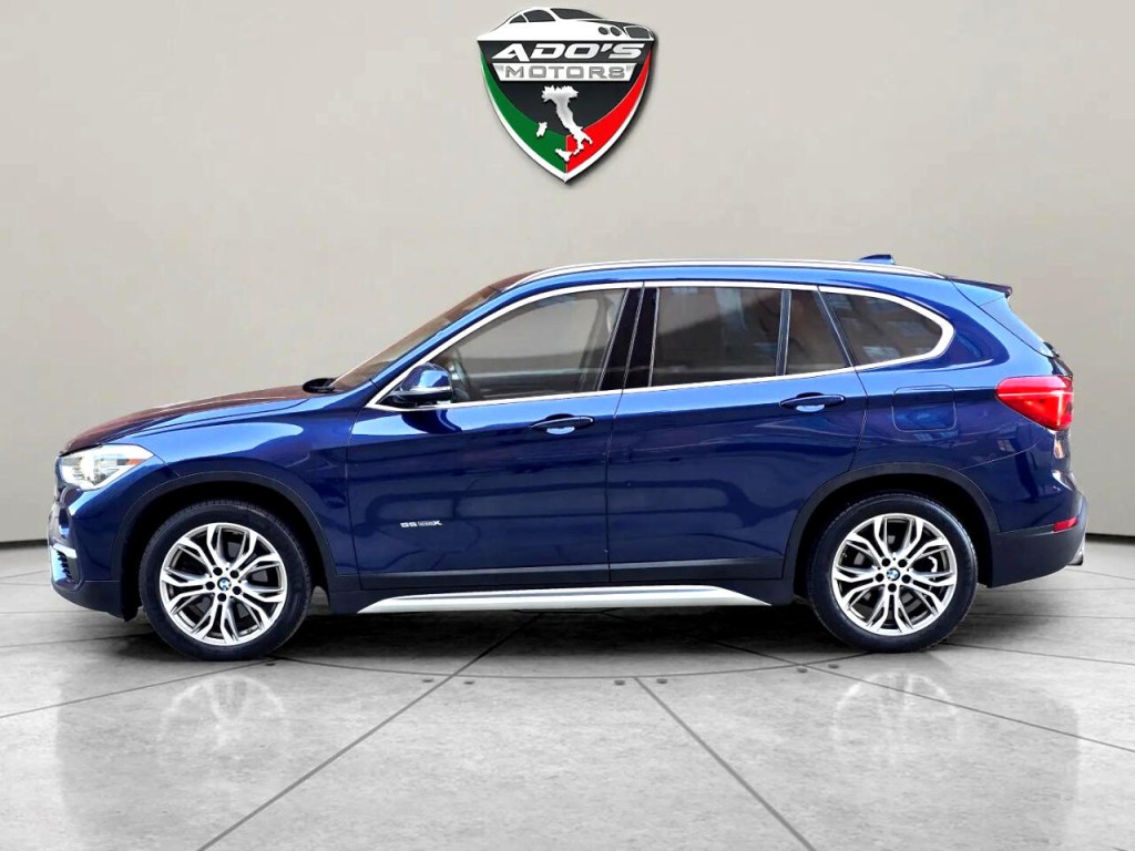 2016 BMW X1 Image 2