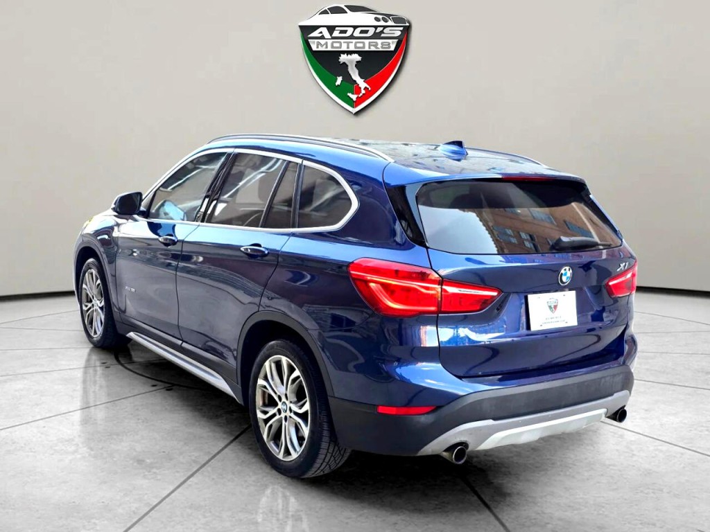 2016 BMW X1 Image 3