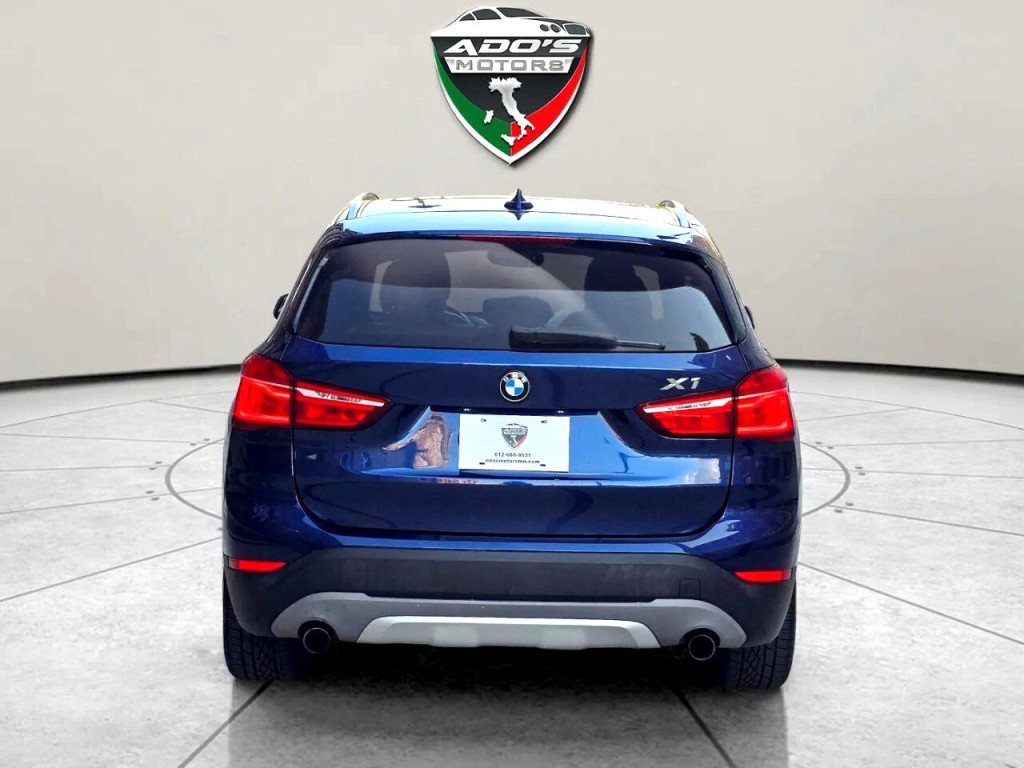 2016 BMW X1 Image 4