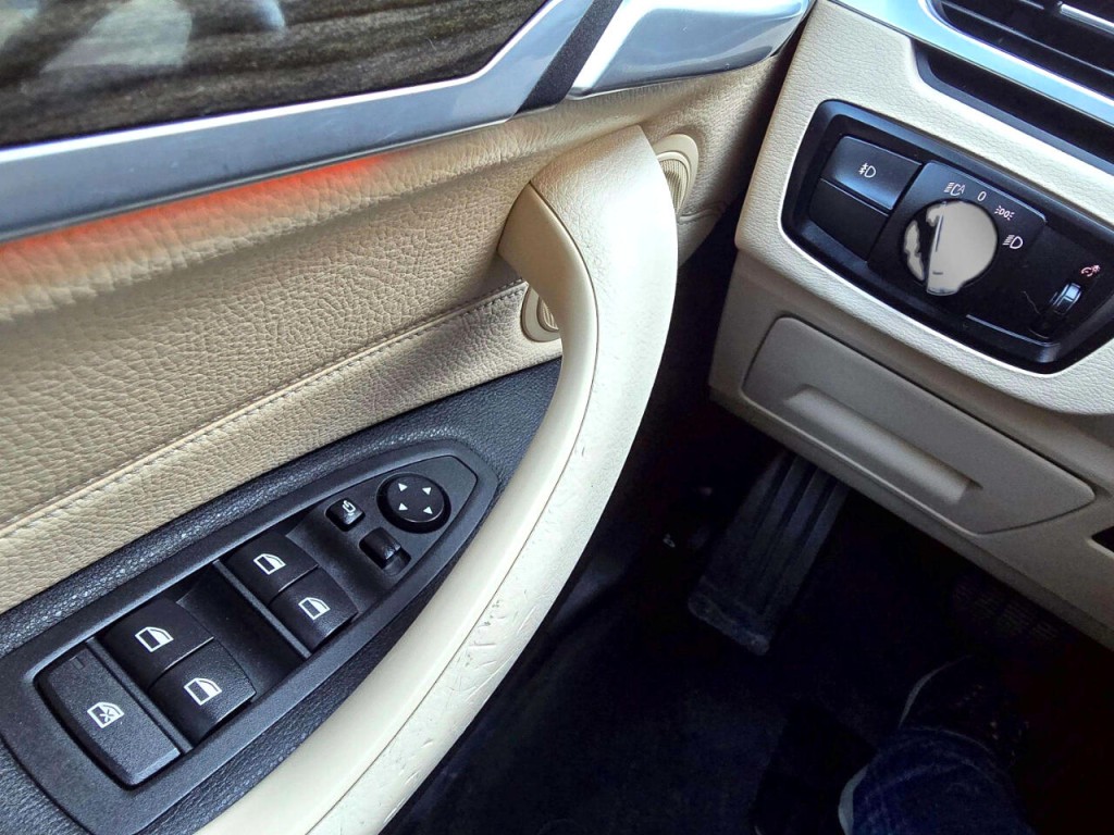 2016 BMW X1 Image 15