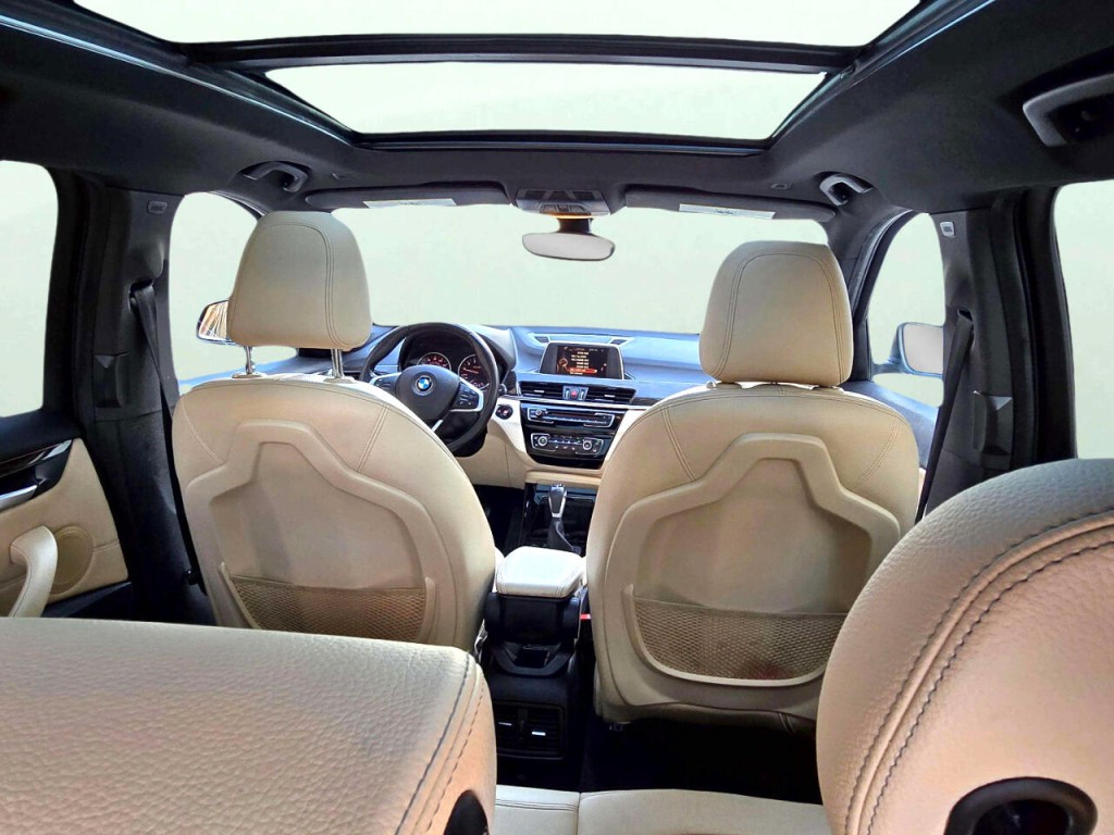 2016 BMW X1 Image 27