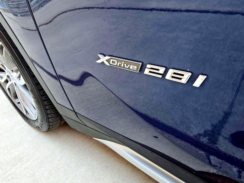 2016 BMW X1 Image 30