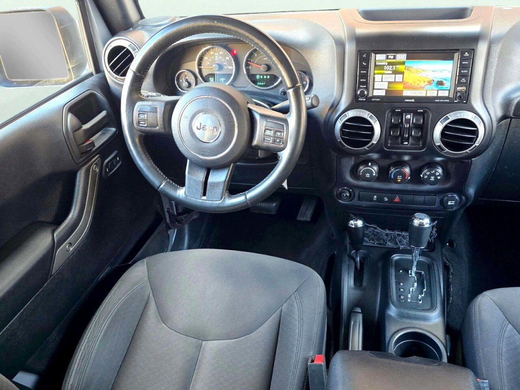 2016 Jeep Wrangler Unlimited Image 12
