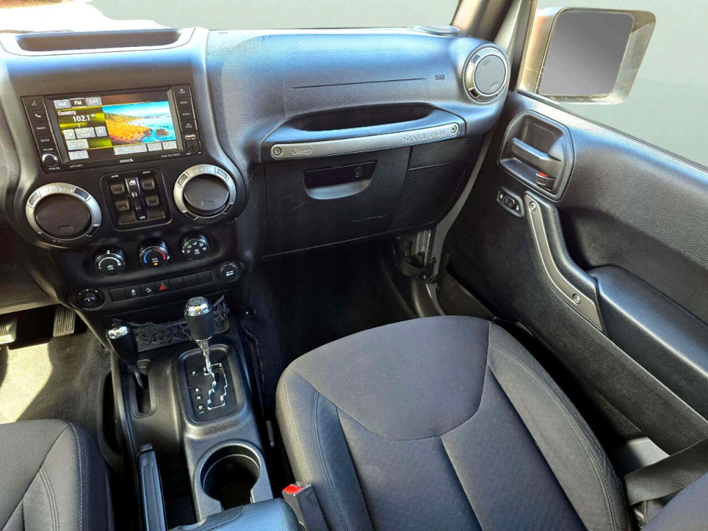 2016 Jeep Wrangler Unlimited Image 19