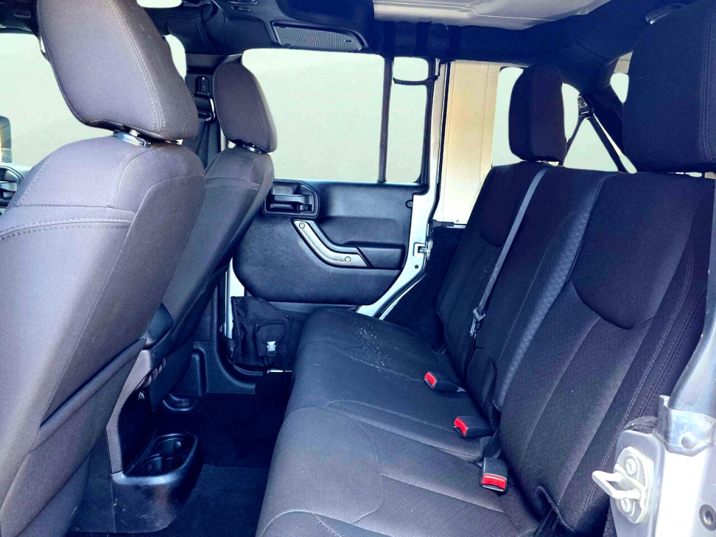 2016 Jeep Wrangler Unlimited Image 22