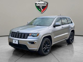 Image for 2021 Jeep Grand Cherokee Laredo E ID: 6854766