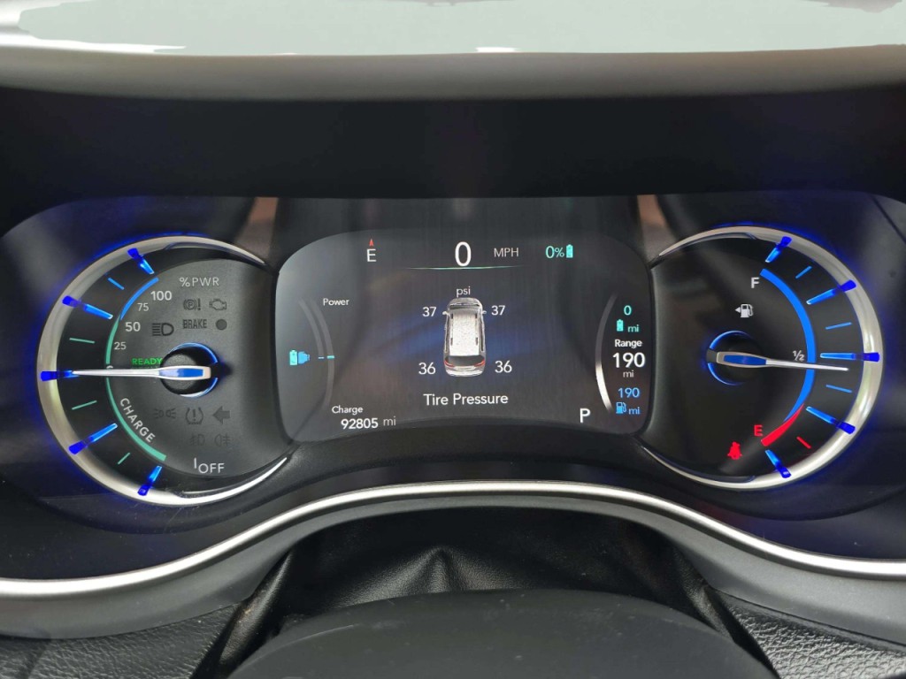 2018 Chrysler Pacifica Image 16
