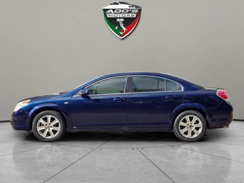 2009 Saturn Aura Image 2