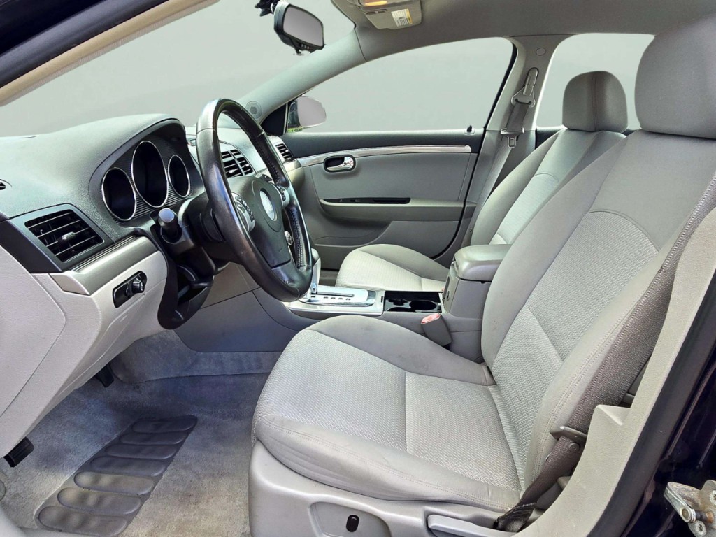 2009 Saturn Aura Image 11