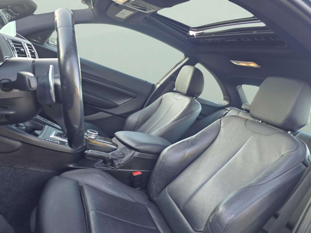 2015 BMW 2 Series Image 10