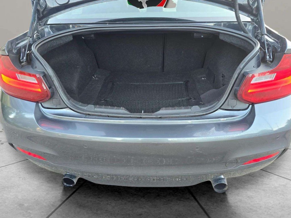 2015 BMW 2 Series Image 28