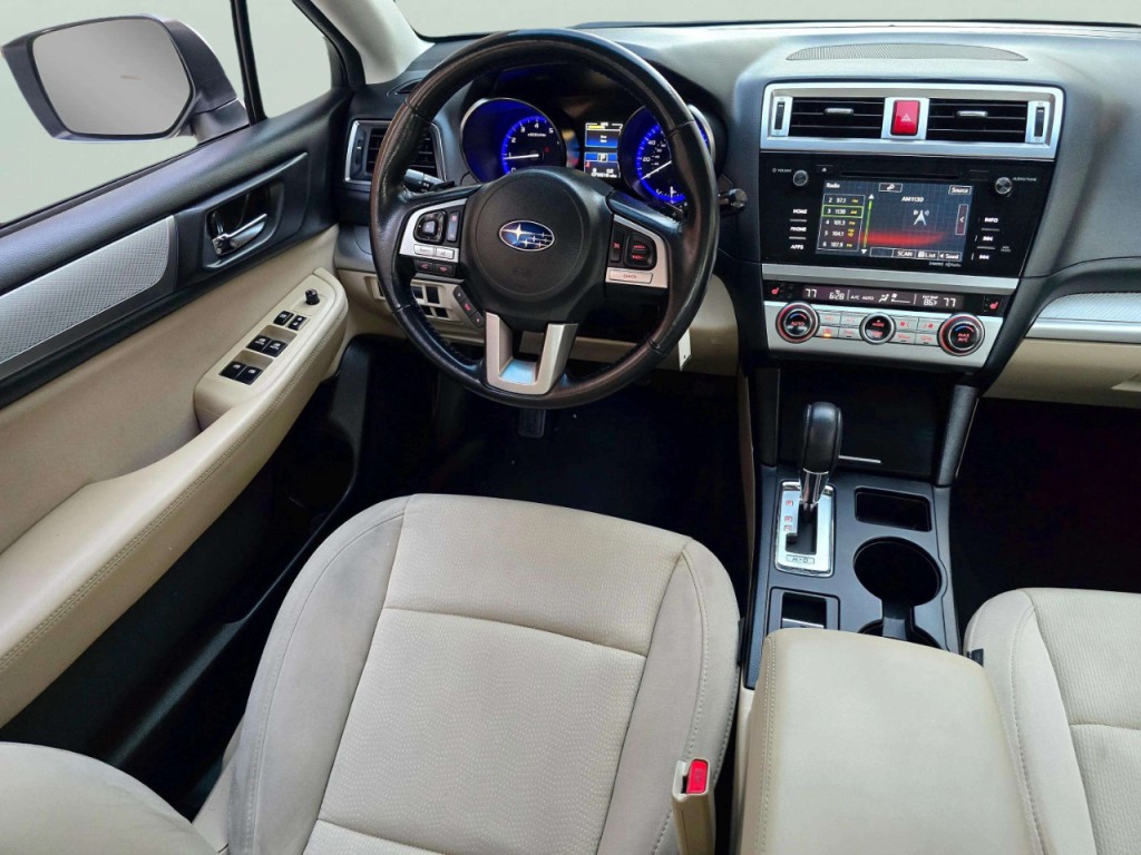 2016 Subaru Legacy Image 10