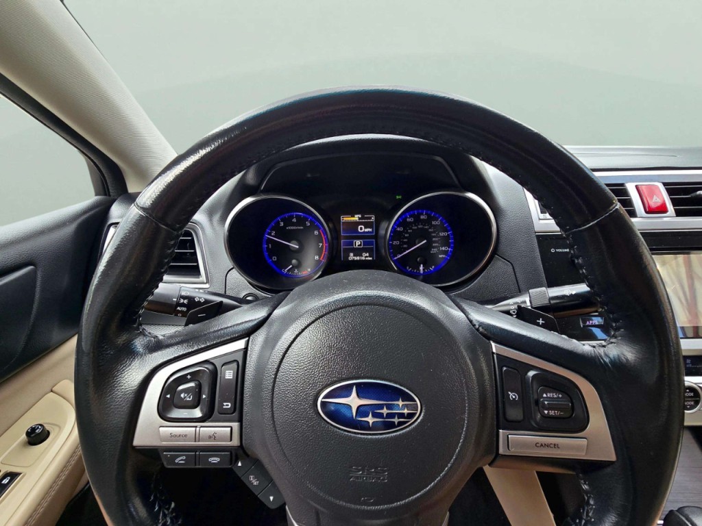 2016 Subaru Legacy Image 12