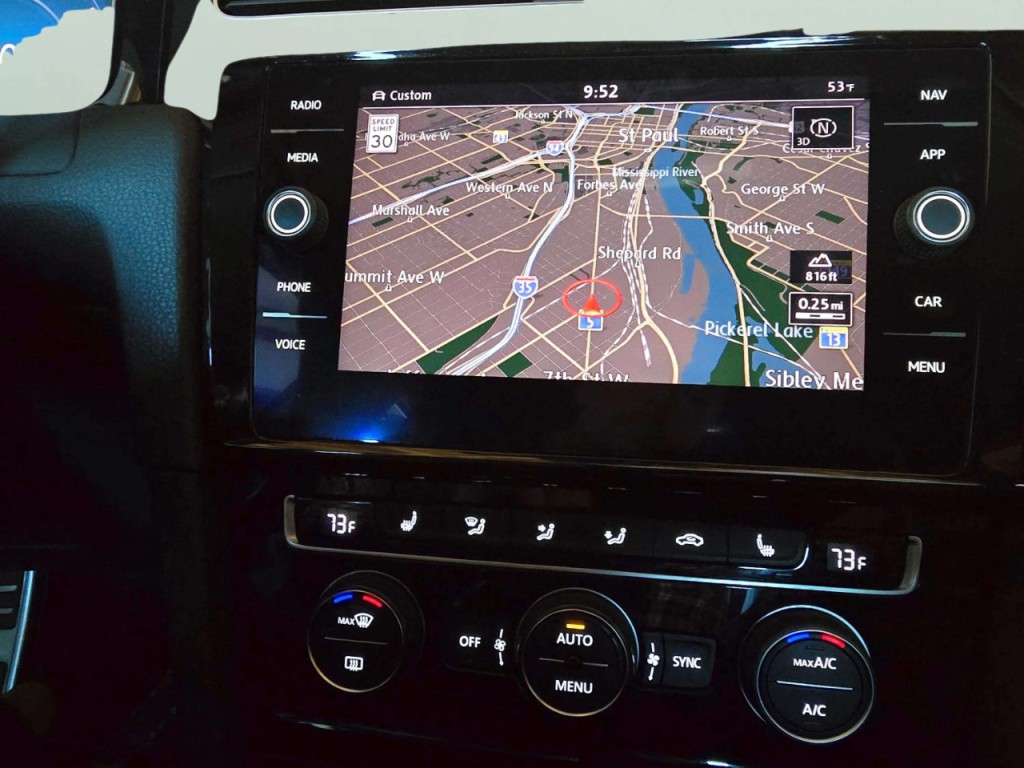 2018 Volkswagen Golf Image 20