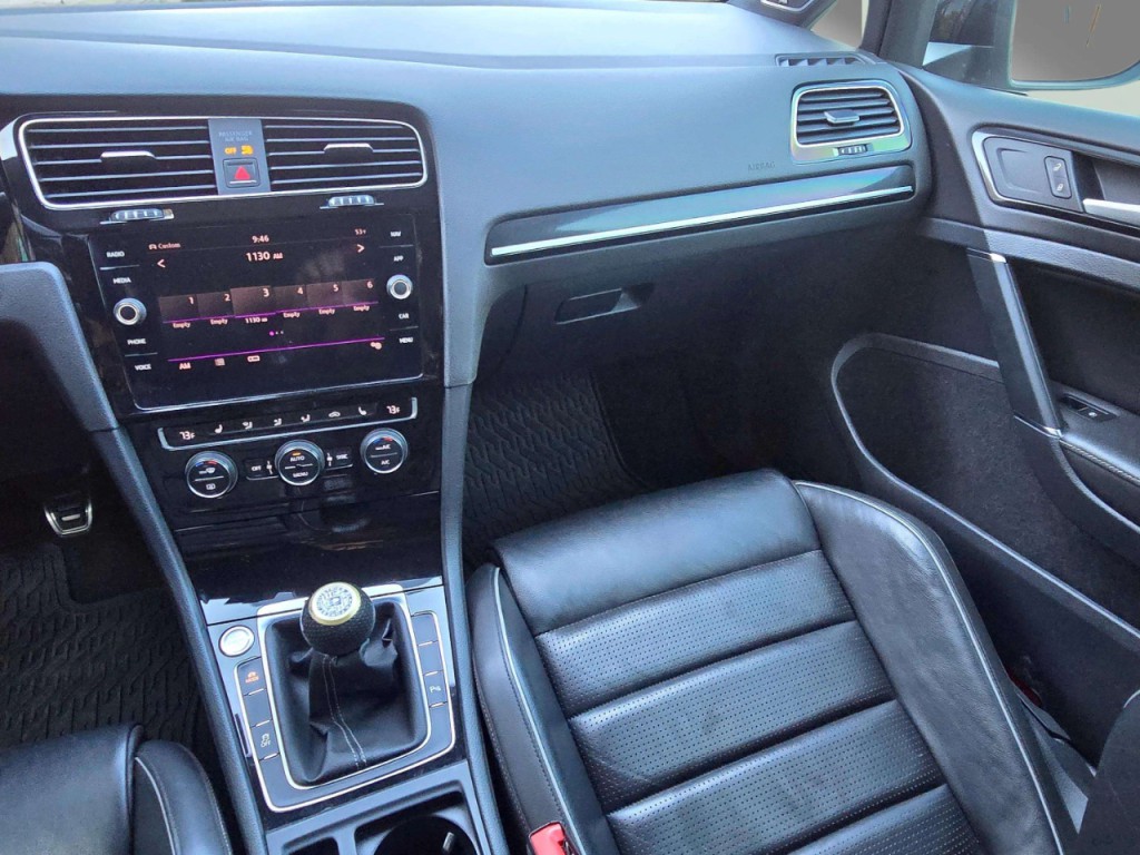 2018 Volkswagen Golf Image 25