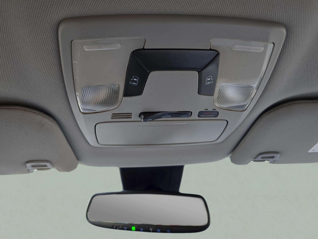 2020 Toyota Sienna Image 15