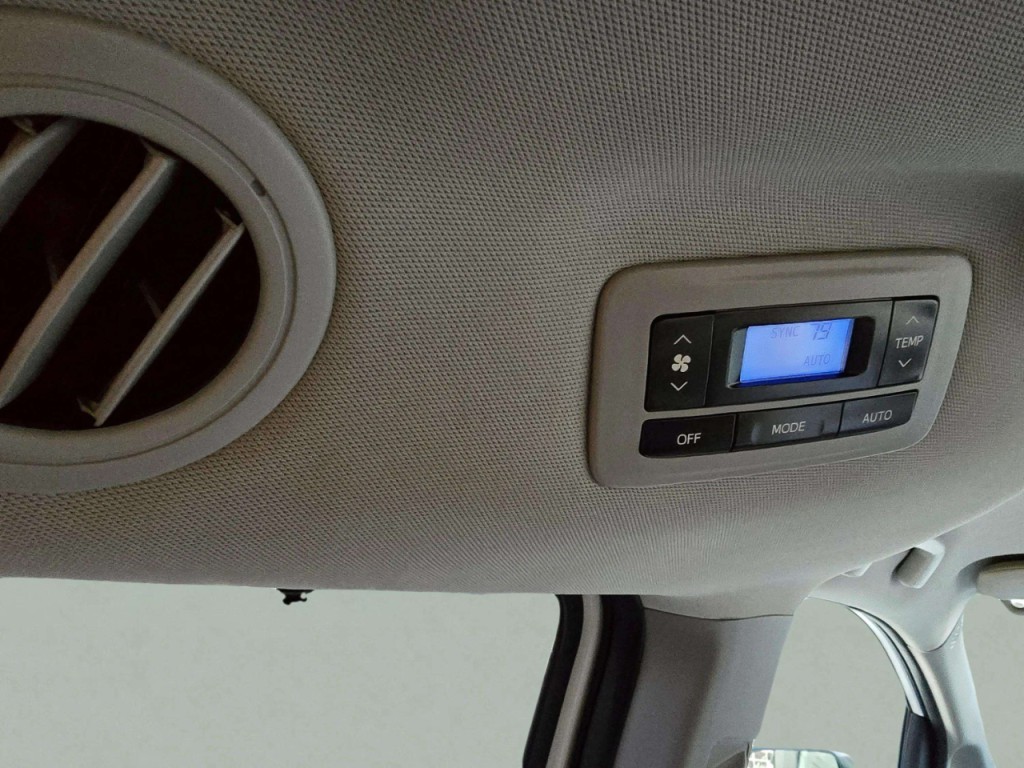 2020 Toyota Sienna Image 23