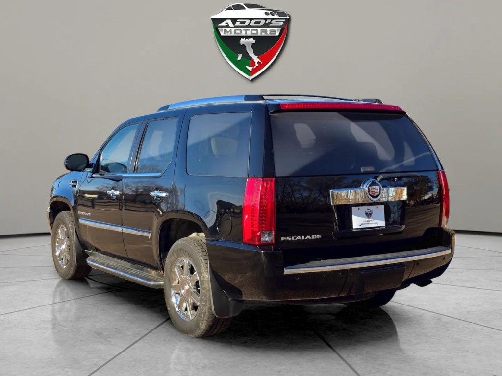 2007 Cadillac Escalade Image 3