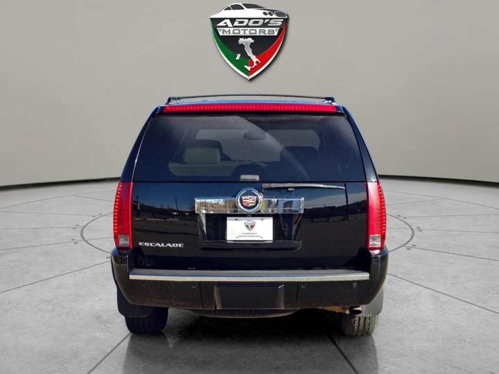 2007 Cadillac Escalade Image 4