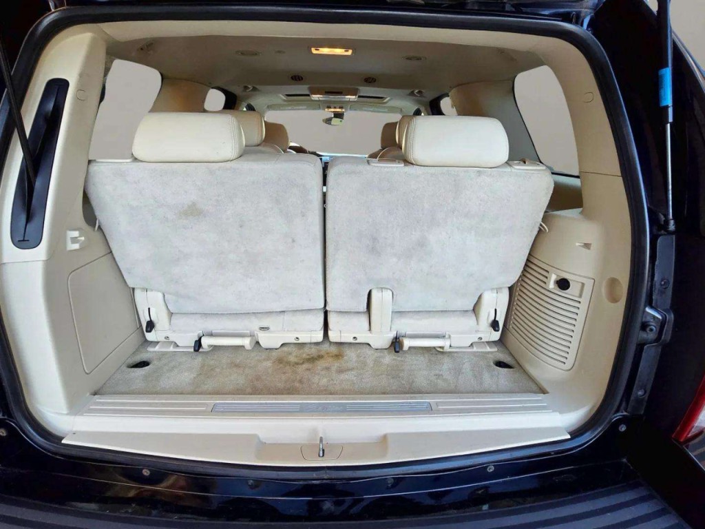 2007 Cadillac Escalade Image 29