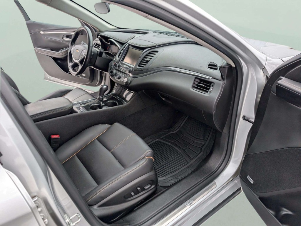 2019 Chevrolet Impala Image 15