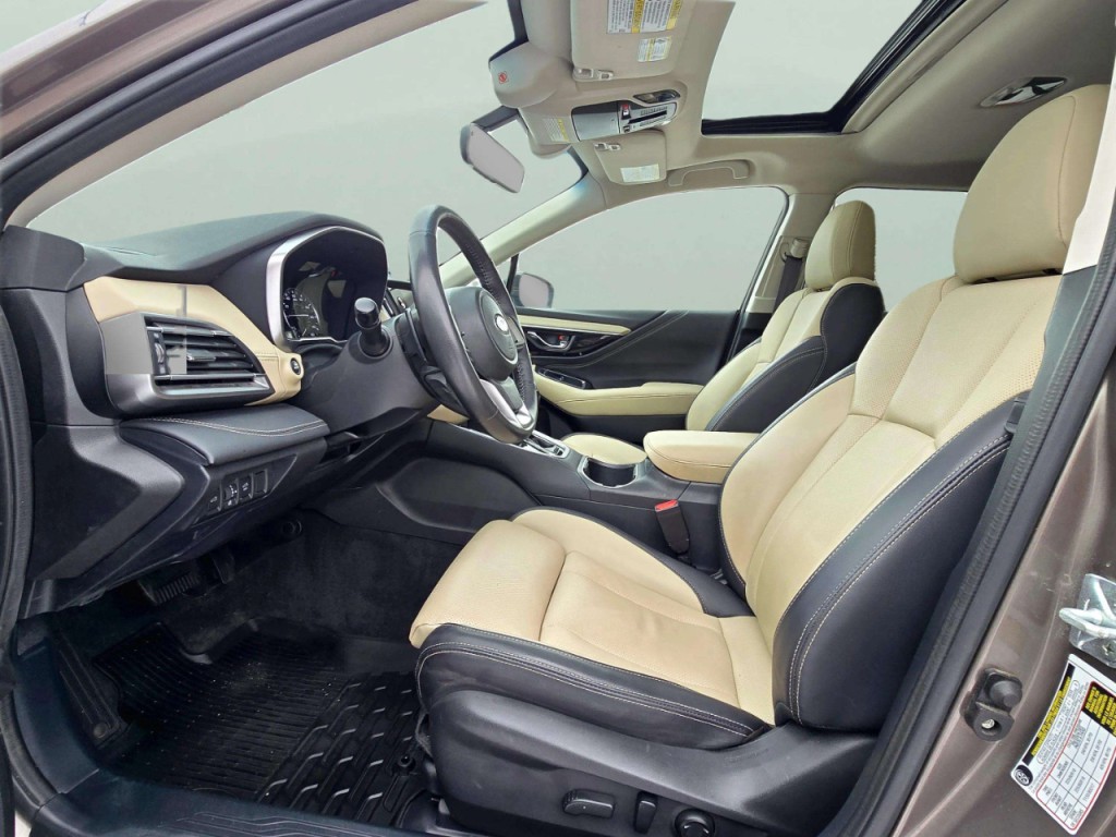 2021 Subaru Outback Image 10