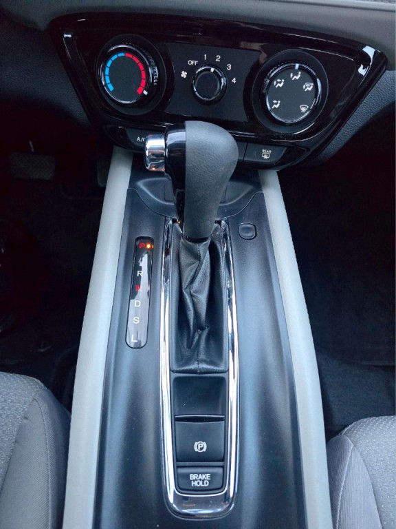 2022 Honda HR-V Image 16