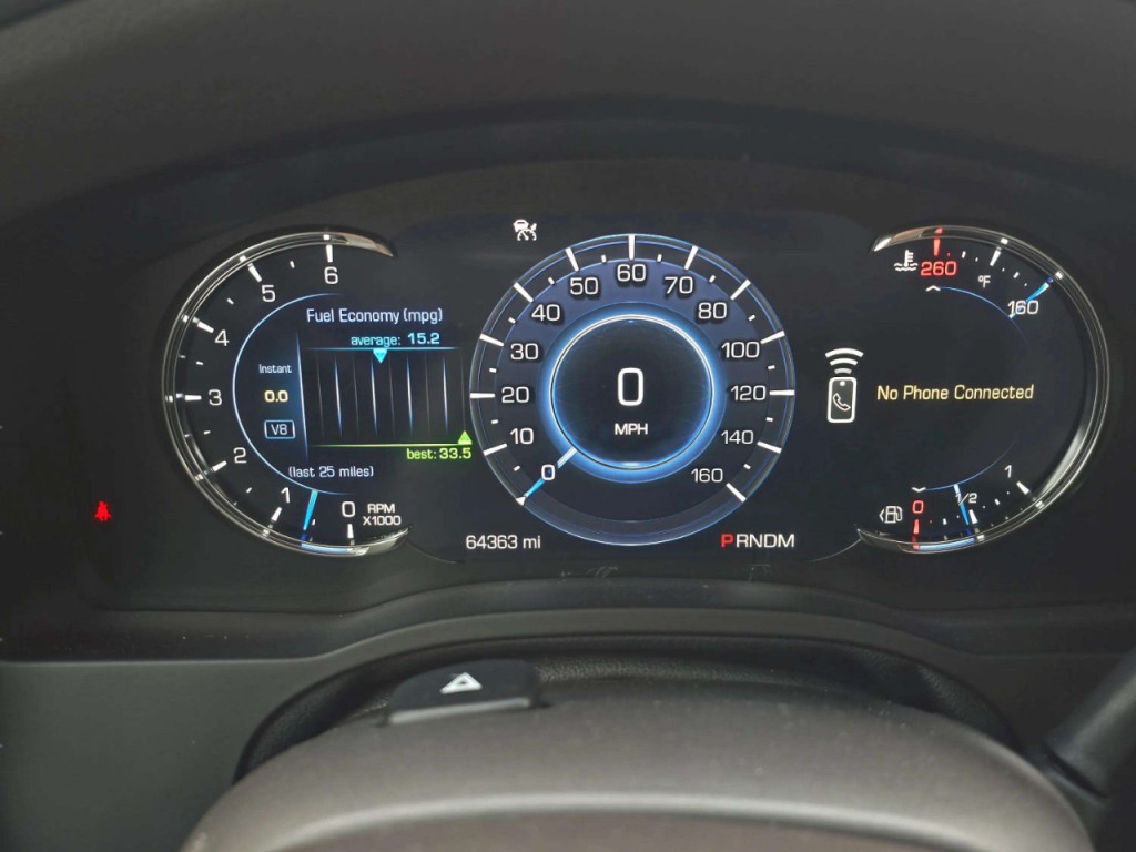 2016 Cadillac Escalade Image 11