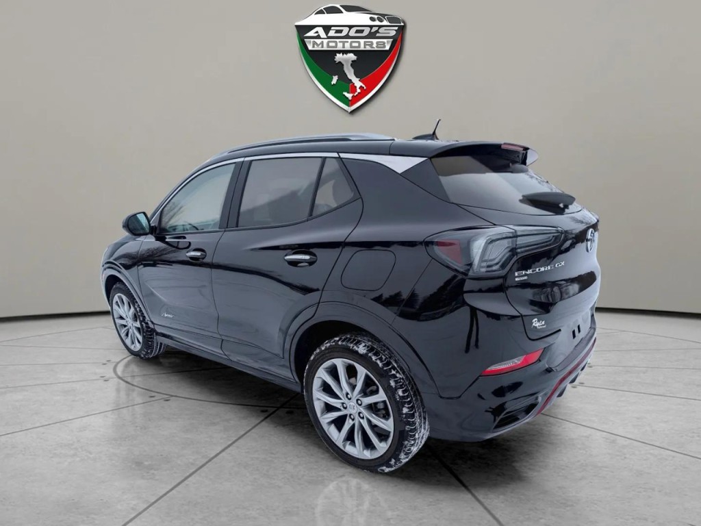 2024 Buick Enclave Image 3