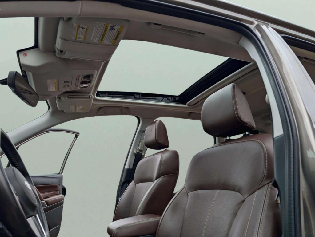 2018 Subaru Forester Image 10