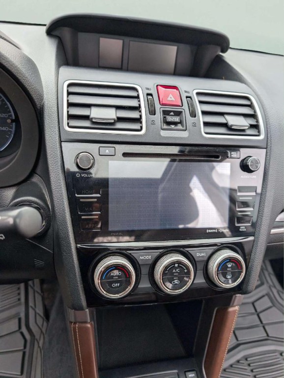 2018 Subaru Forester Image 14