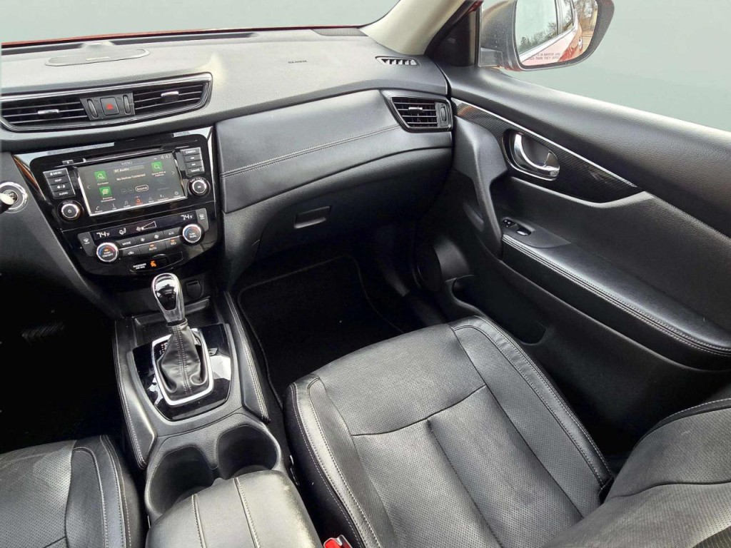 2018 Nissan Rogue Image 20