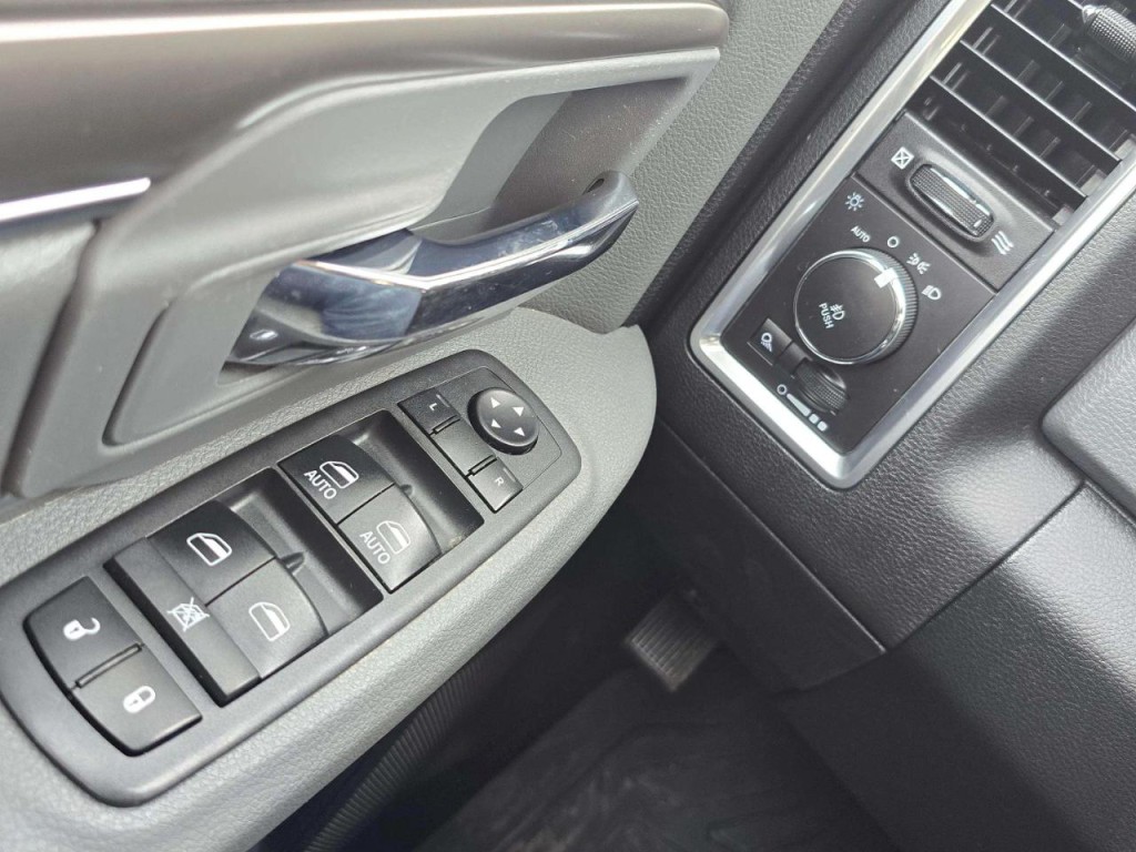 2018 RAM 1500 Image 14