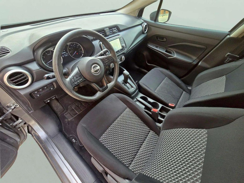 2023 Nissan Versa Image 12