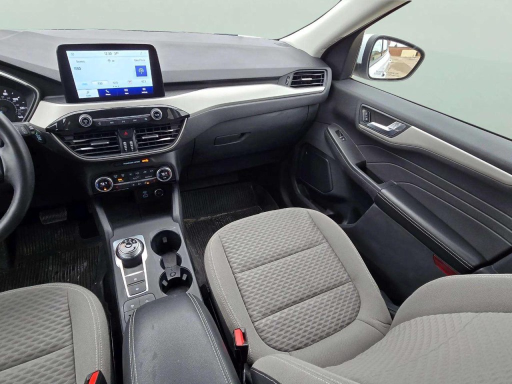2021 Ford Escape Image 17