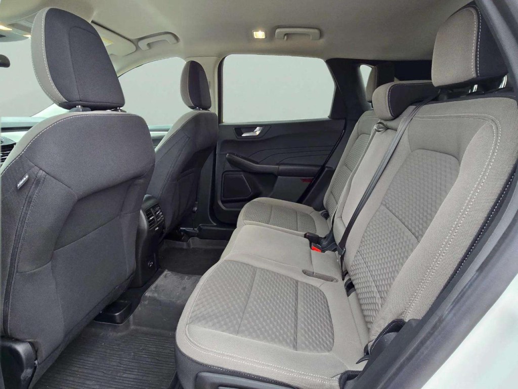 2021 Ford Escape Image 21