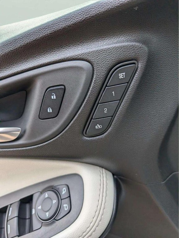 2022 Buick Enclave Image 11