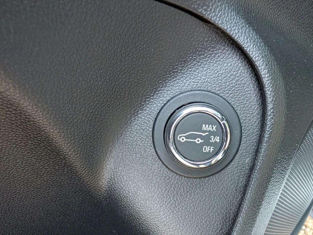 2022 Buick Enclave Image 12