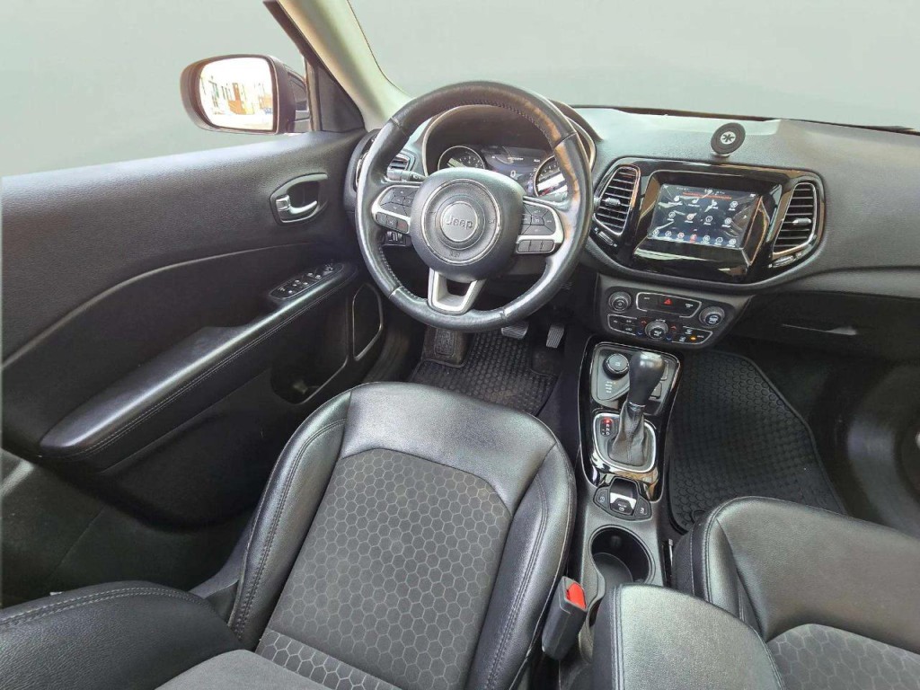 2019 Jeep Compass Image 13