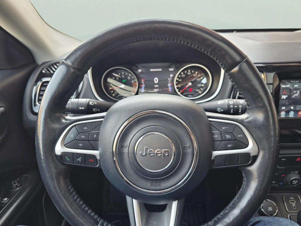 2019 Jeep Compass Image 15