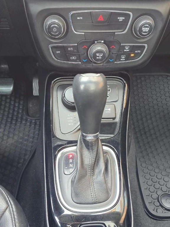 2019 Jeep Compass Image 20