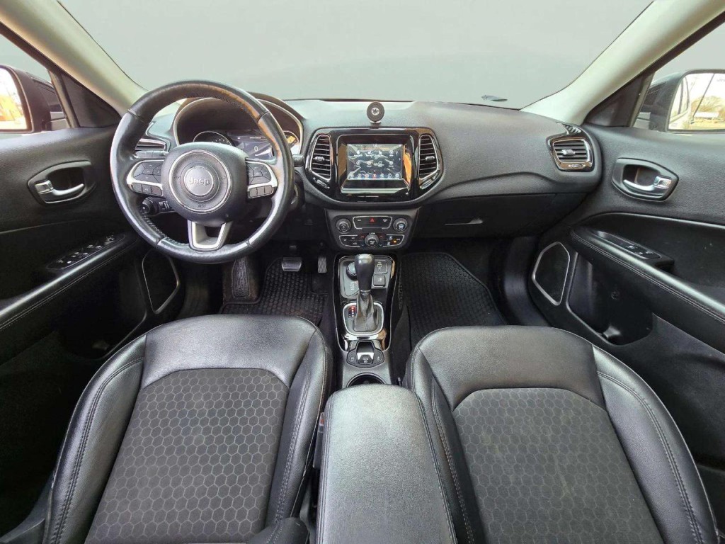 2019 Jeep Compass Image 22