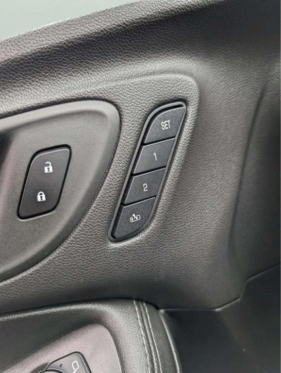 2023 Buick Enclave Image 13